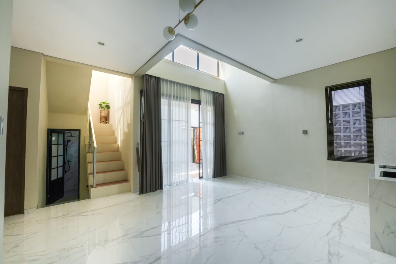 Aksha Arsitek & Interior Studio 7