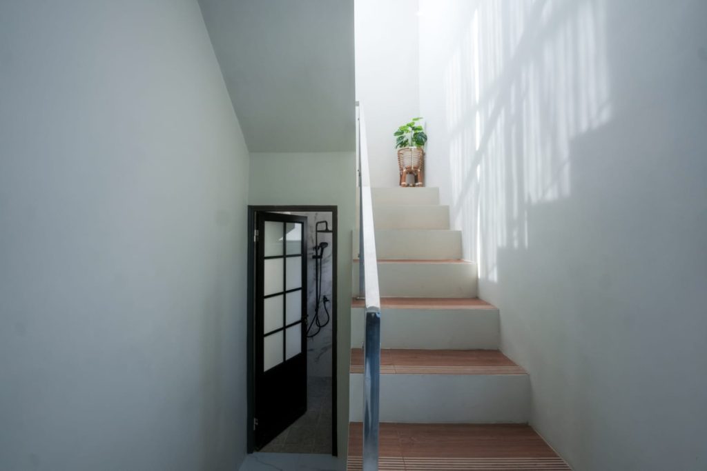 Aksha Arsitek & Interior Studio 9